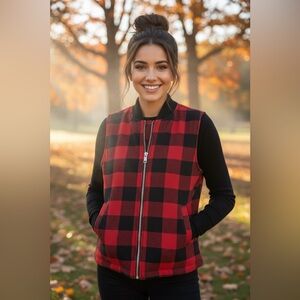 Thread & Supply Buffalo Plaid Sherpa Lined Zip Vest Red Black M